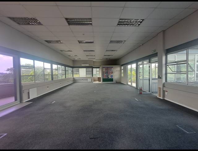 135M² OFFICE TO LET IN ILLOVO